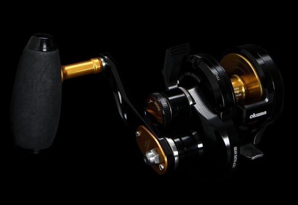 Okuma Tesoro LDJ TLJ-2000NLA 9HPB+2RB Dar Gövde Sol El Çıkrık Makinesi