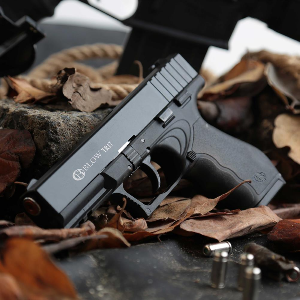 BLOW TR17 SİYAH KURUSIKI SES TABANCASI 9MM