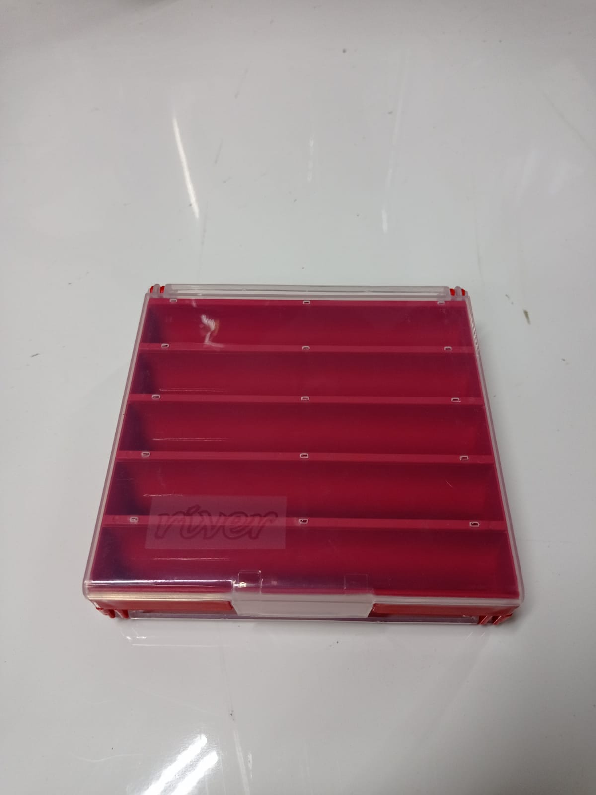 RIVER PLASTİK SAHTE KUTUSU ÇİFT YÜZ 10 GÖZ KIRMIZI