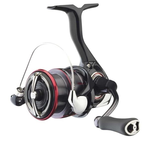 Daiwa Fuego 23 LT 2000 D OLTA MAKİNESİ