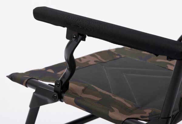 Prologic Avenger Relax Camo Chair W/Armrests&Covers 140 KG